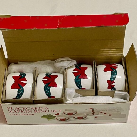 Vintage 1980s Hostess “Christmas Bows & Boughs” Ceramic Napkin Ring & Place Card - Picture 3 of 9